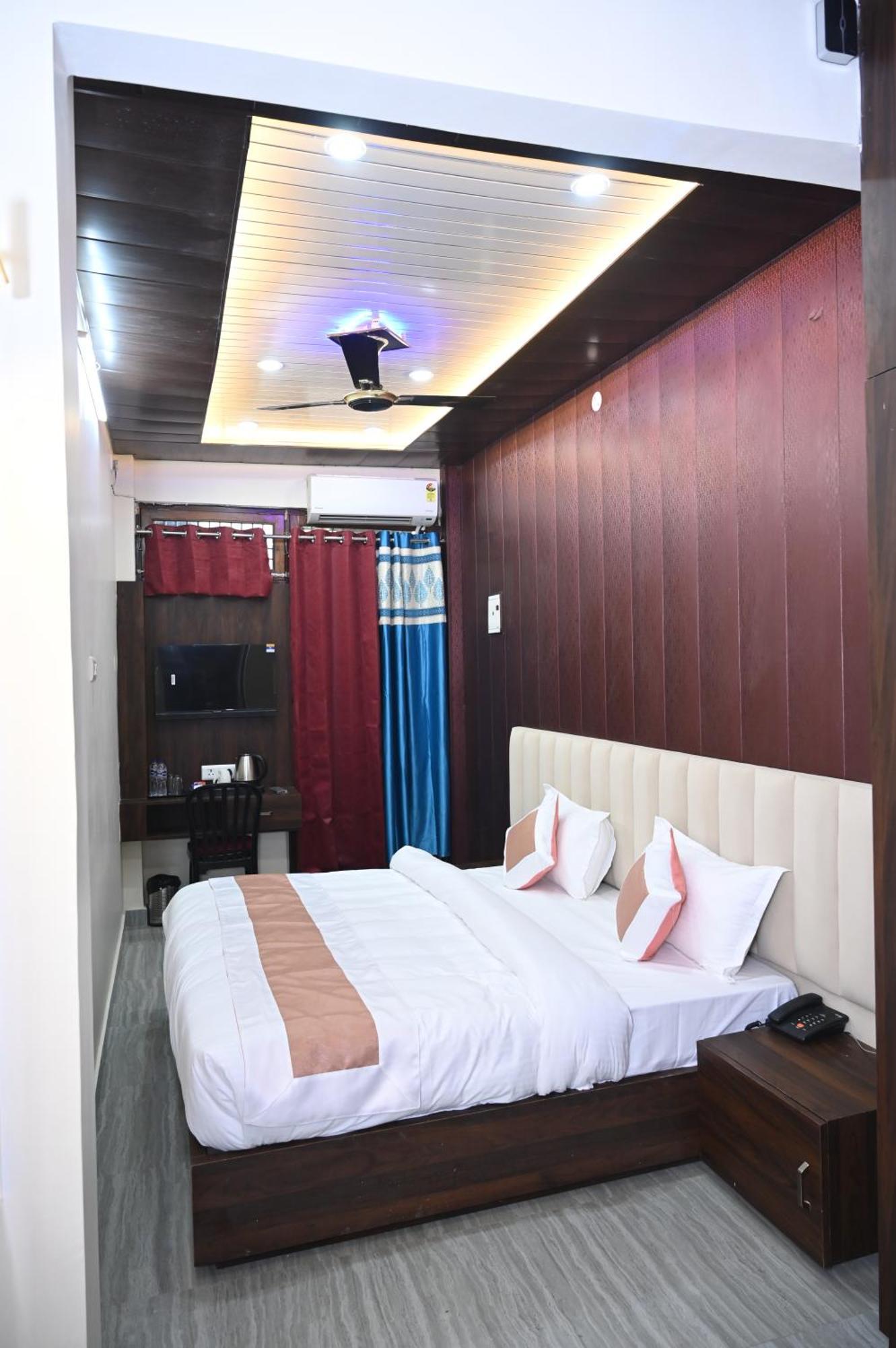 Sun High Stay Luxury Guest House Varanasi Dış mekan fotoğraf